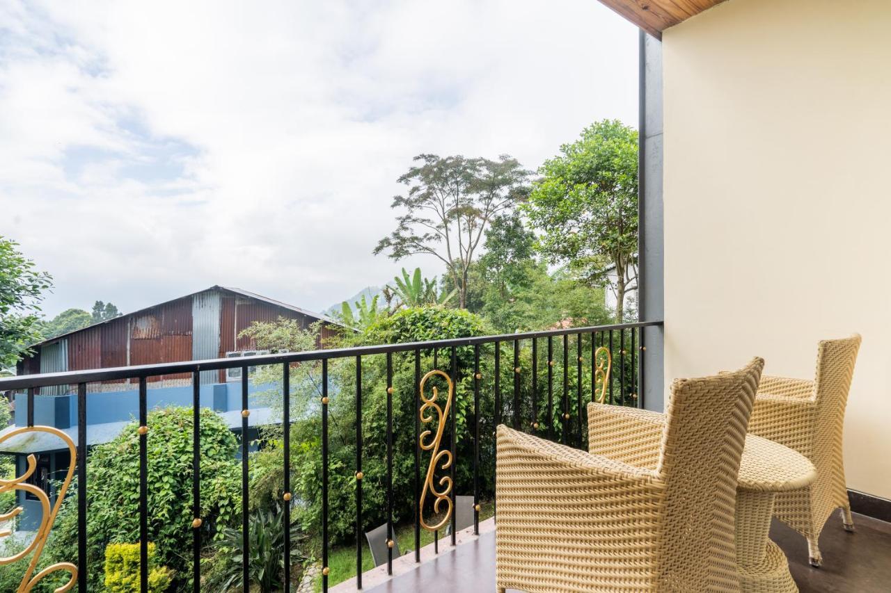 Summit Barsana Resort & Spa Kalimpong Bagian luar foto