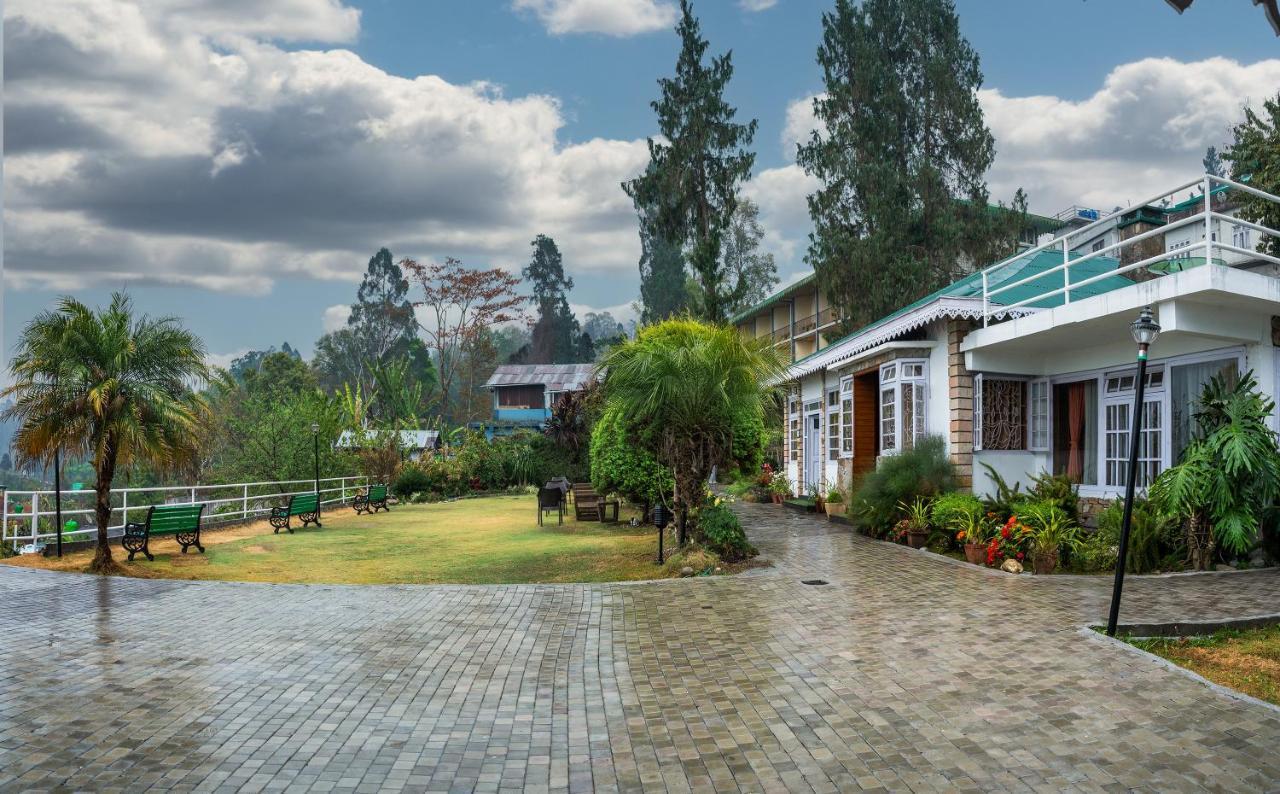 Summit Barsana Resort & Spa Kalimpong Bagian luar foto