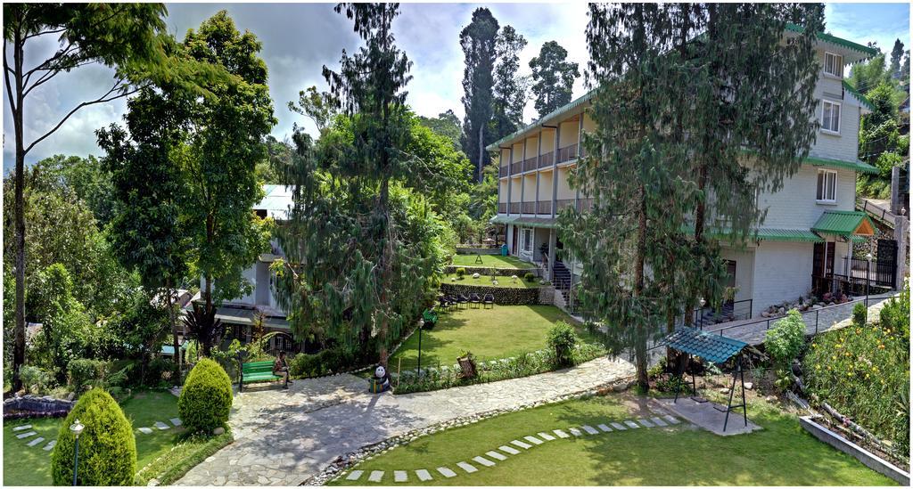 Summit Barsana Resort & Spa Kalimpong Bagian luar foto